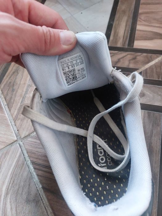 Адидас классика адеми