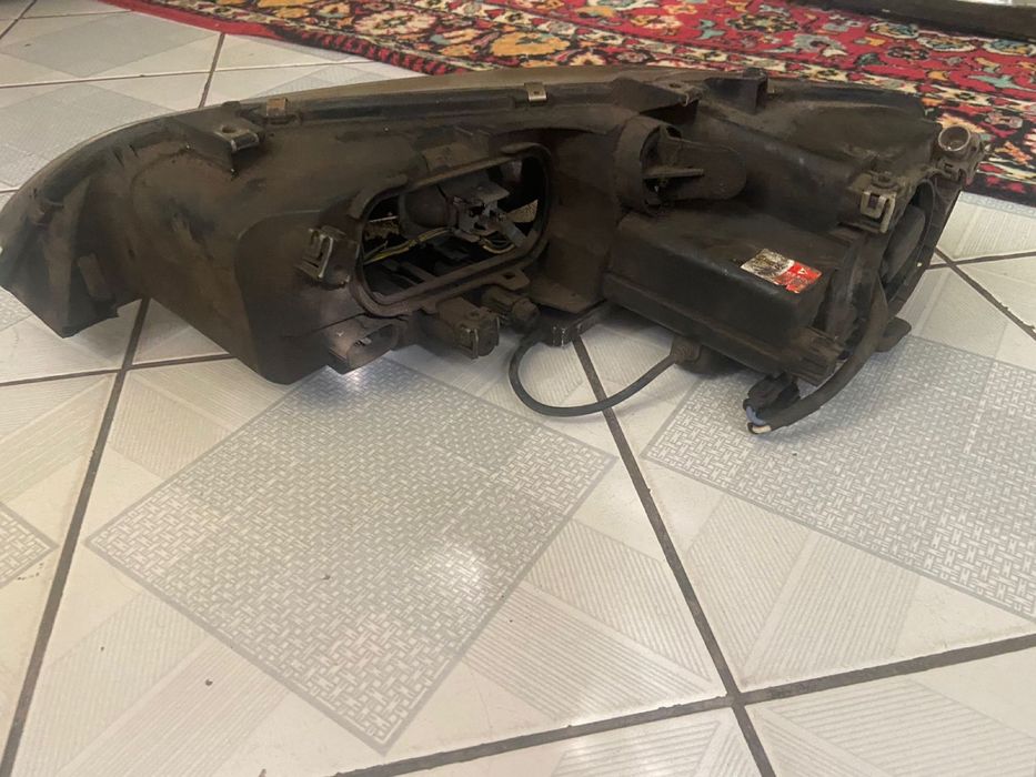 Продаются фары для мазда 6