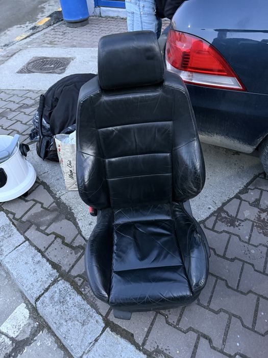 Interior complet RECARO piele + ÎNCĂLZIRE – VW Golf 4