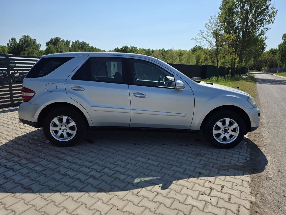 Mercedes-Benz ML280