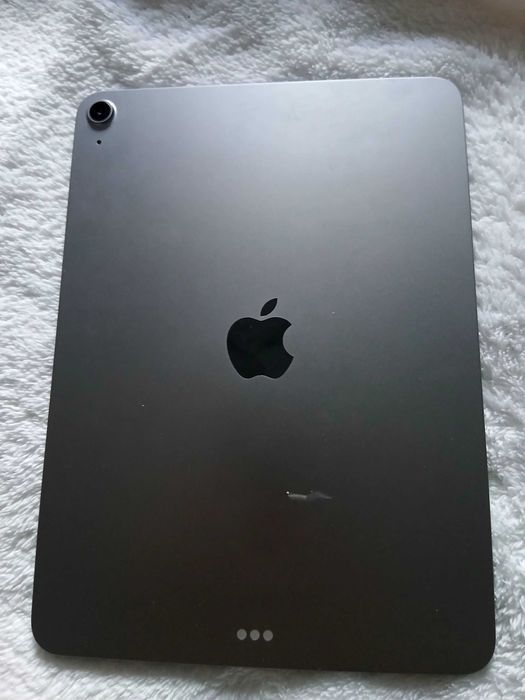 Vând IPad Air 11 M4