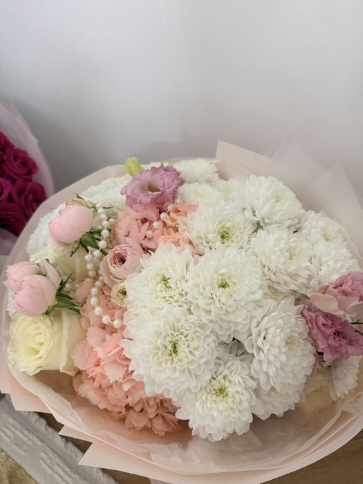 1 букет 10 мың сатылады