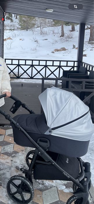 Продадим Бэху среди колясок