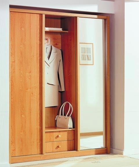 Шкаф в прихожую б/у