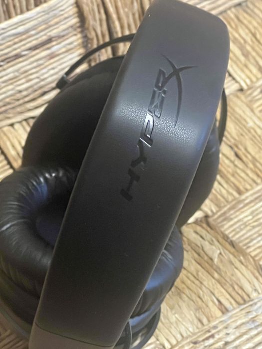 Casti gaming wireless HyperX cloud III S