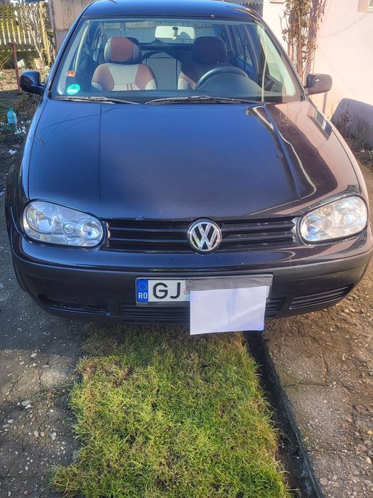 Vind Golf 4 an 2000