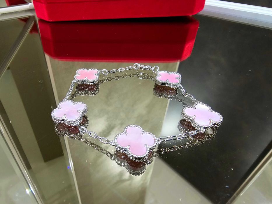 Van Cleef & Arpels VCA Silver Pink Opal 5 Motif Alhambra Дамска Гривна