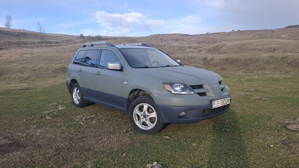 Mitsubishi Outlander  4×4