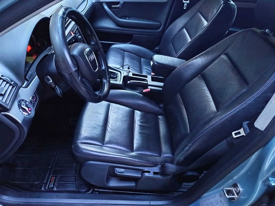 Audi a4b7 quattro