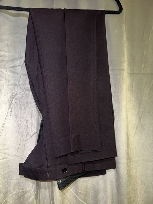 Costum barbat visiniu