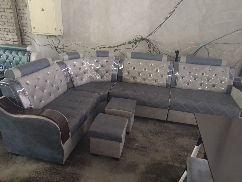 Новая мягкая кухонная мебель