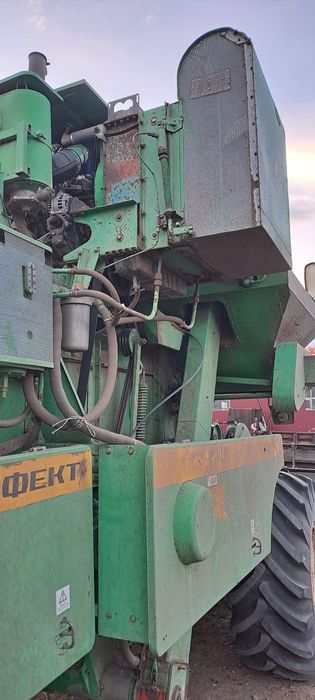 Комбайн Нива Эффект