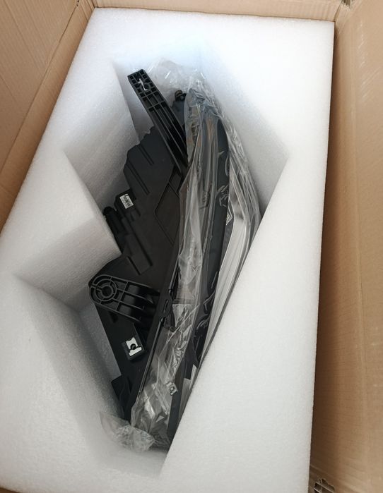 Фара передняя (лев/пра)