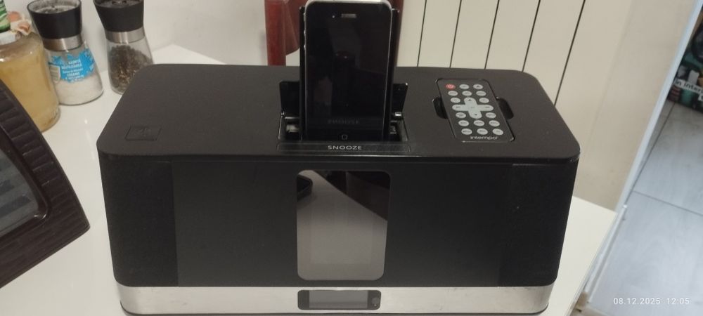 Boxa + iPhone aparat audio