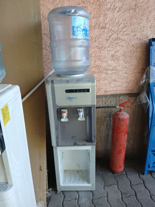 Продаю кулер для воды!!!