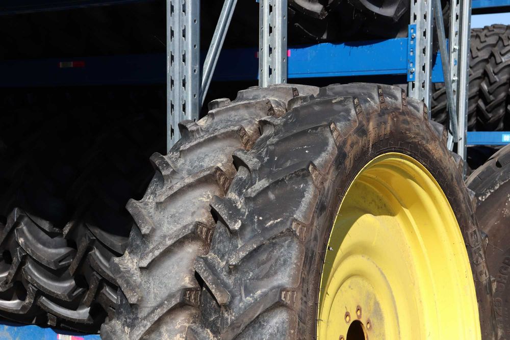 Cauciucuri Legumicole 270/95R44 BKT India Radiale Noi Jante Separat