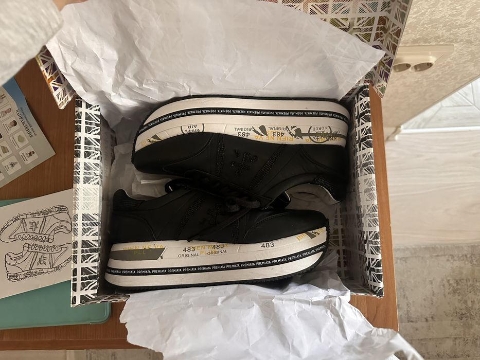 Кросслвки premiata идеальное состояние