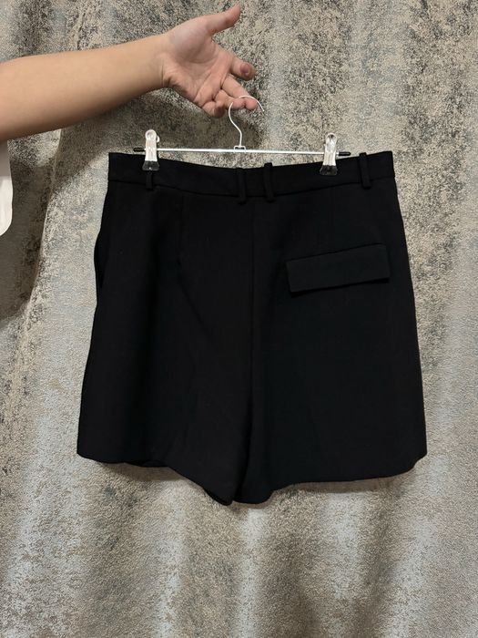 Шорты Zara. M размер