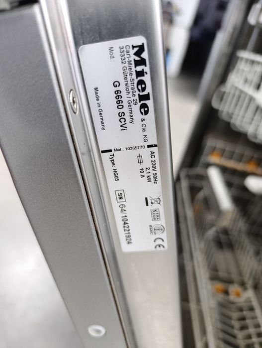 Съдомиялна MIELE  XXL за пълно вграждане