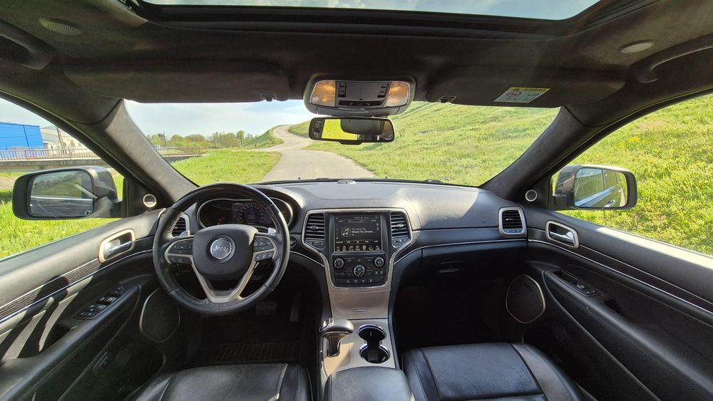Jeep Grand Cherokee Summit