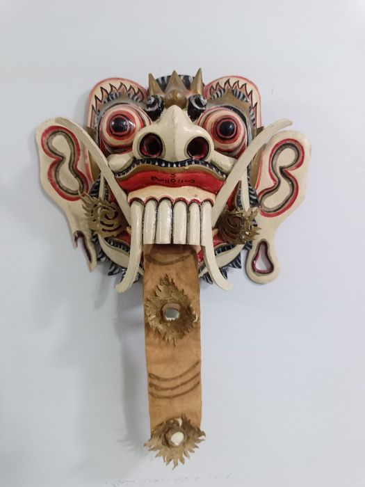 балийска маска баронг – символ на защита и духовна сила