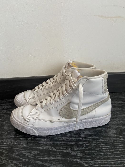 Nike Blazer Mid '77