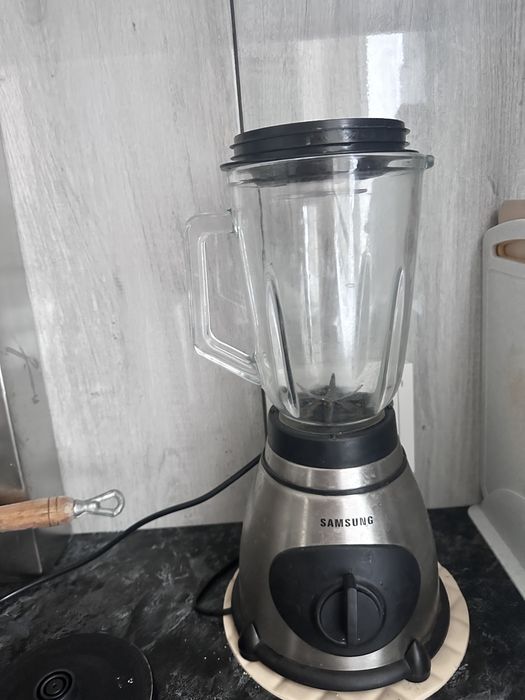 Продам Блендор «Самсунг»