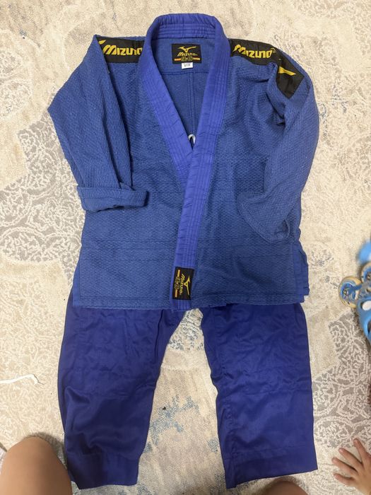 Продам форму для дзюдо