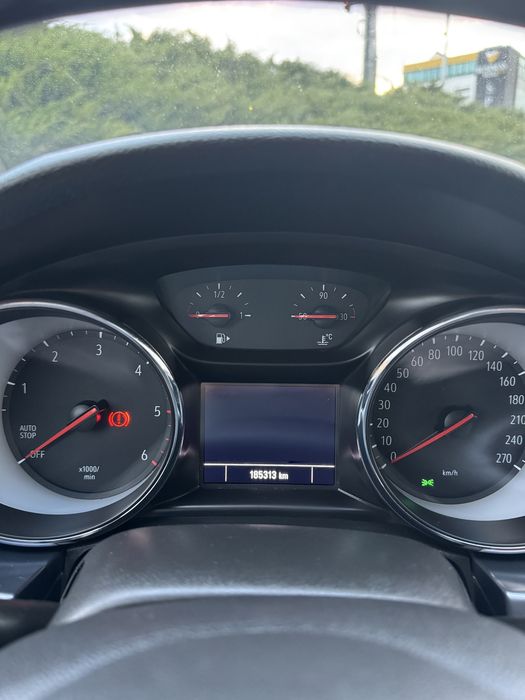 Opel Astra K 2018 / Euro 6 / Senzori parcare / Navi