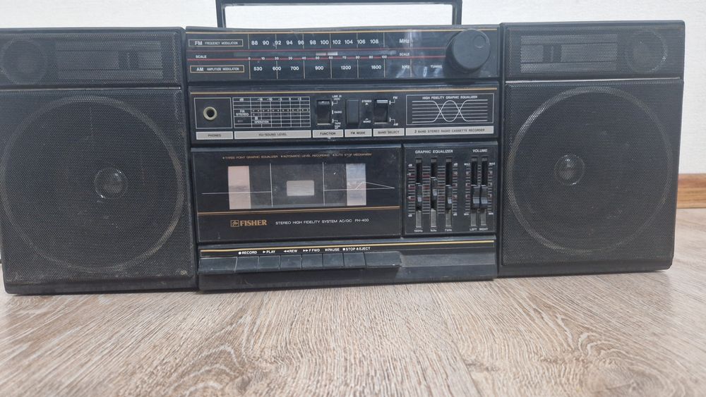 Магнитофон бумбокс 80-х