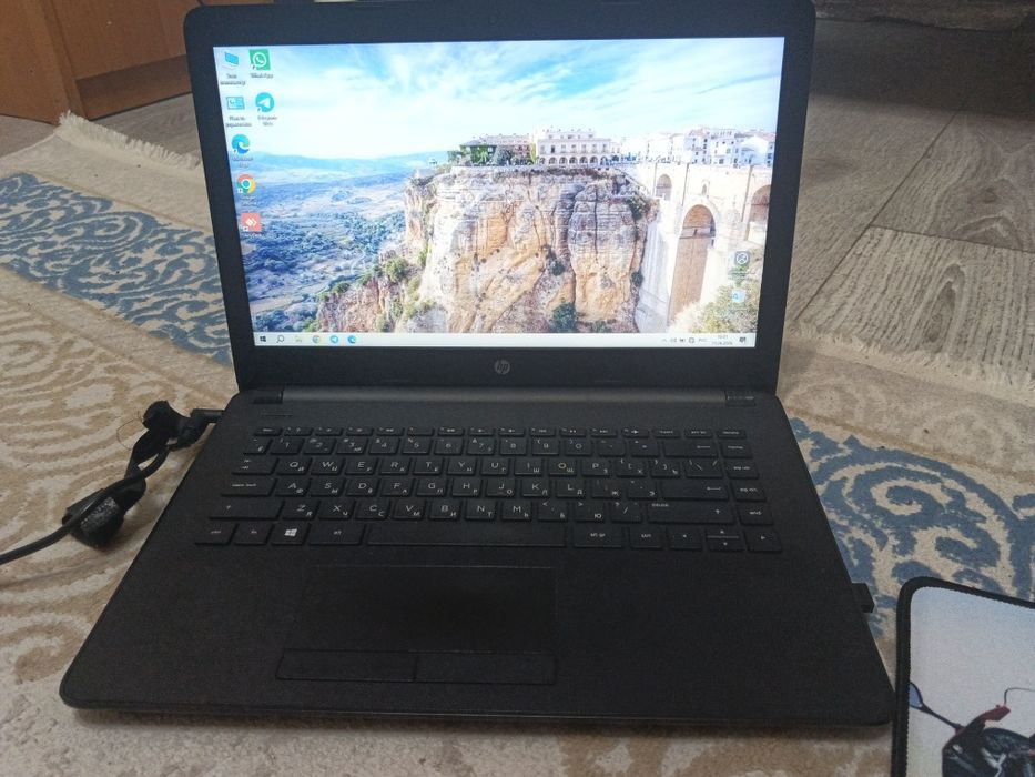 Продам ноутбук hp
