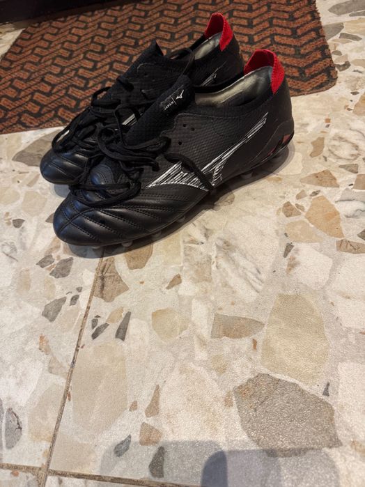 Футбольные бутсы