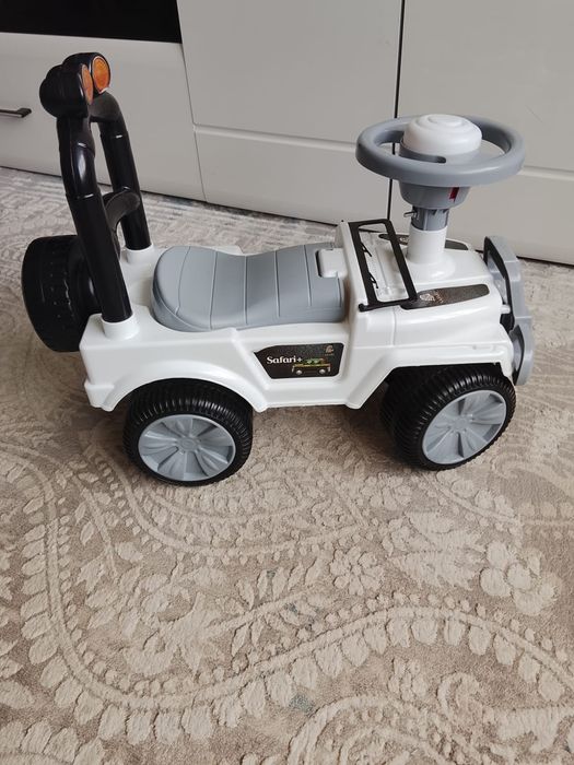 Продам толокар новый