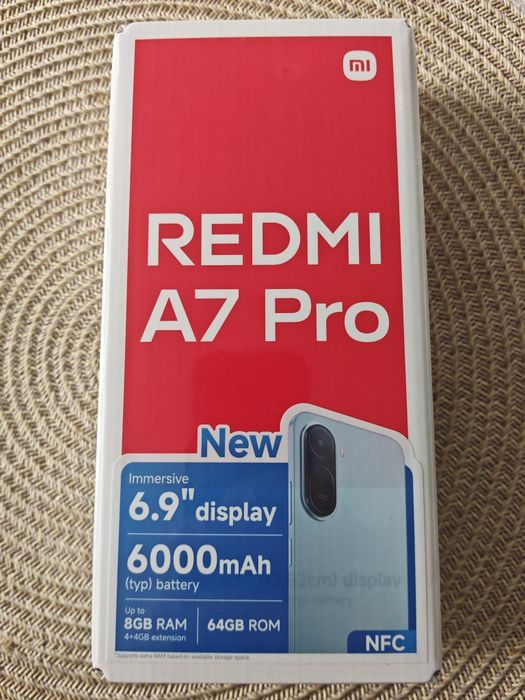 Продавам чисто нов с гаранция Redmi A7Pro