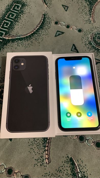 Продам айфон 11 iphone 11