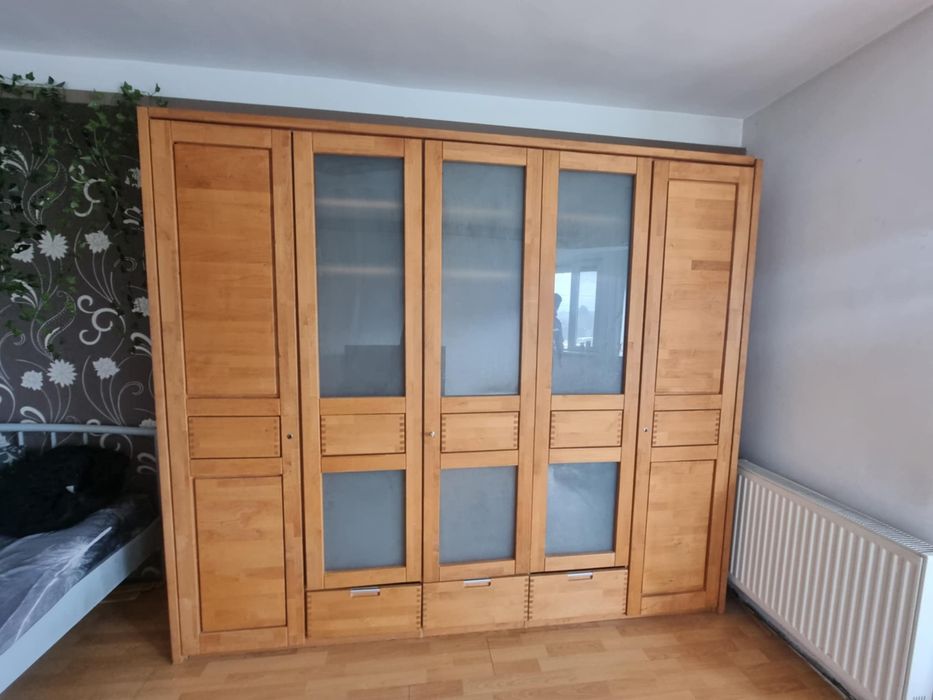 Dulap mare + 2 nopriere cu sertar