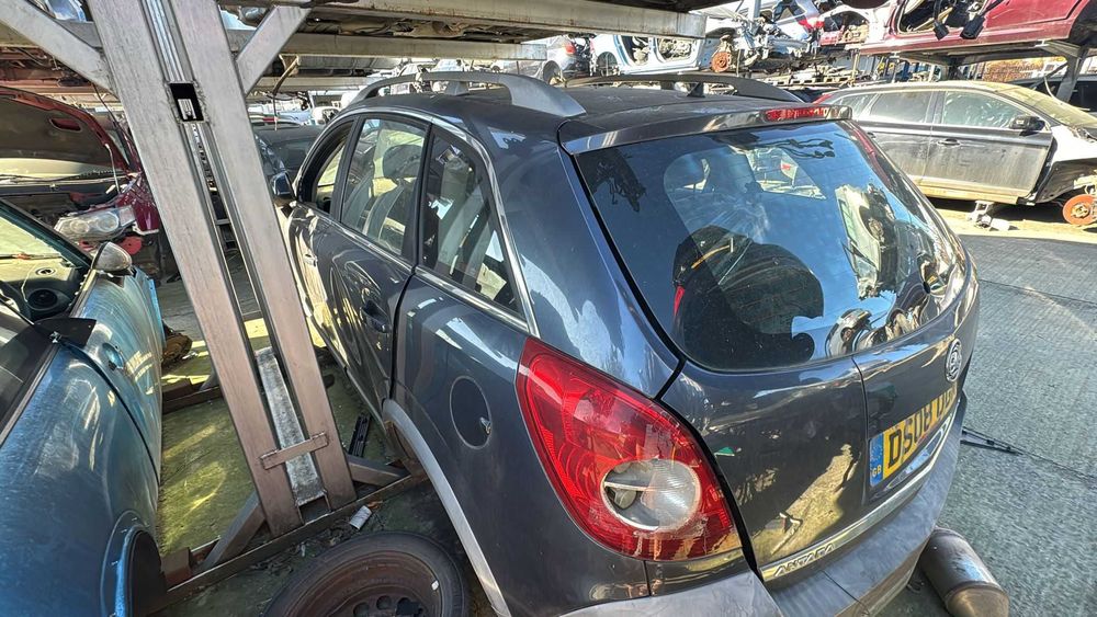 Usa Fata Stanga / Dreapta Opel Antara Din 2009
