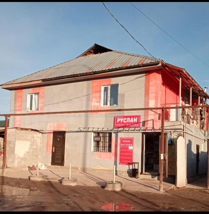 Продам 1 комн. квартиру взади Апорта.
