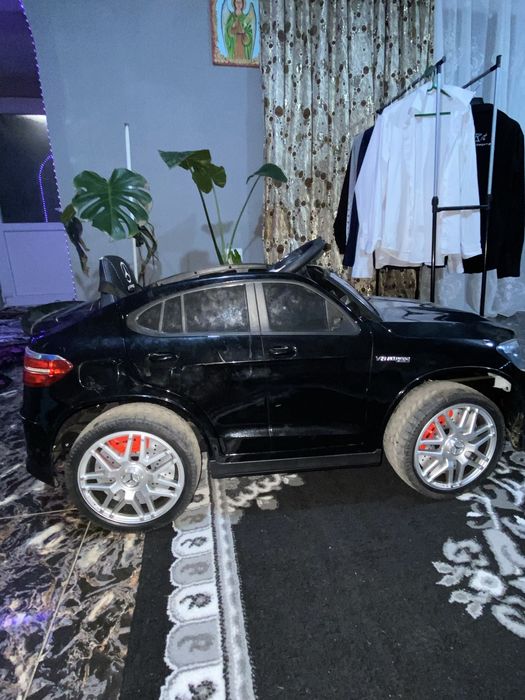 Masina de copii mercedes