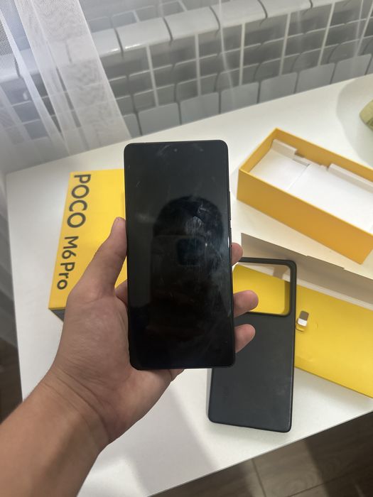 Poco M6 Pro  отличном состояние