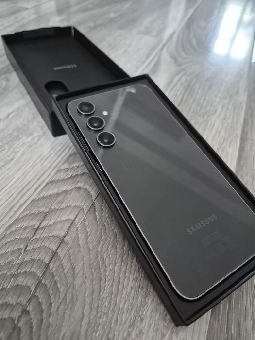Samsung Galaxy S23 FE