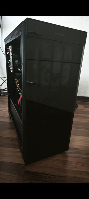 Геймърски компютър!