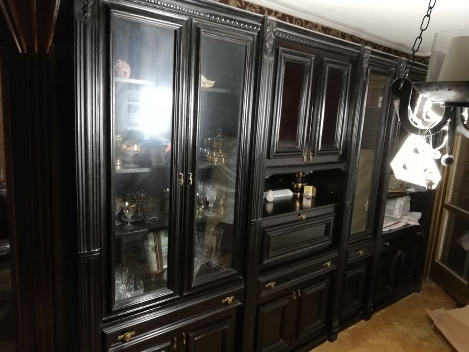 Холна секция с орнаменти - от масивно дърво черна