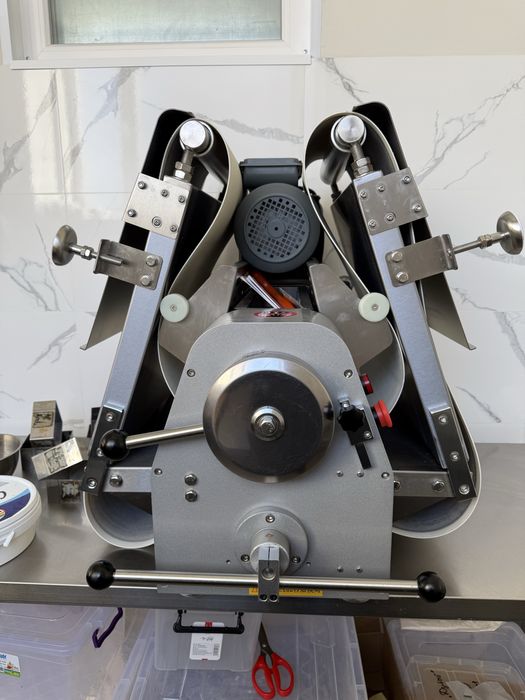 Тестораскаточная машина