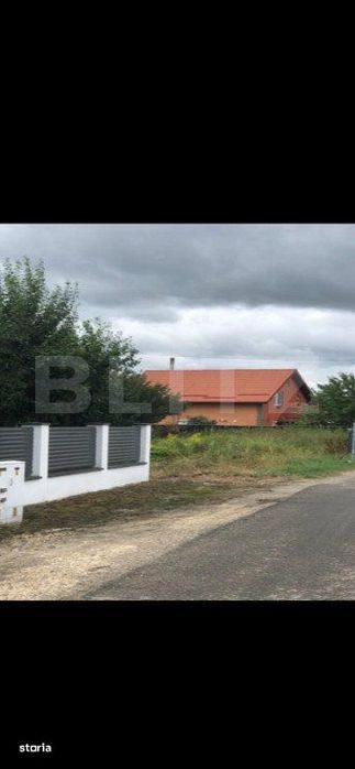 Teren intravilan  2000 mp, Stupini,  utilitati in fata terenului