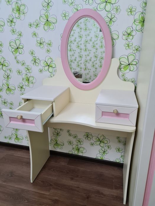 Мебель для девочек