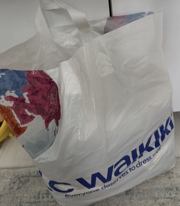 Продам 2 пакета вещей