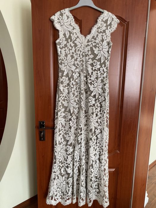 Продам шикарные вечерные платья