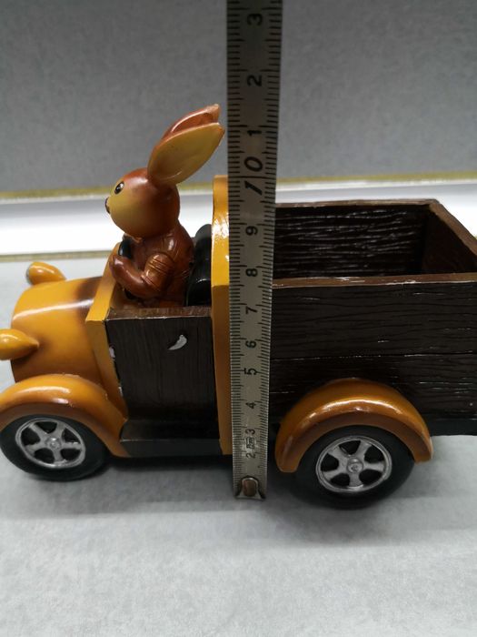 Декорации, малка кашпа, овлажнител