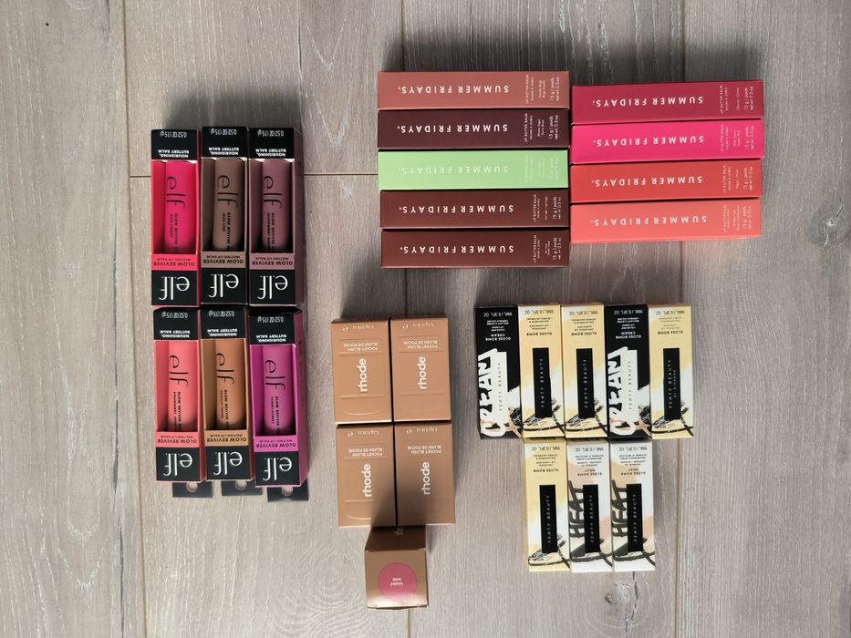 Summer Fridays, Rhode blush, Fenty gloss bomb, Elf Lip balm